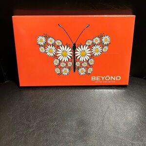 Beyond Better Than Better Mothra Shimmer & Matte Eyeshadow Palette New